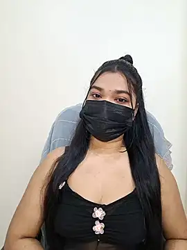 ariya-03 online show from 10/05/25, 04:44