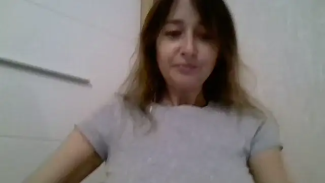 Avenique online show from 10/08/25, 03:53