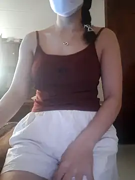 Snapshot of LazdyLy chatting on 10/01/25, 02:12 LazdyLy online show from 10/01/25, 02:12