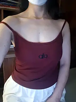 Snapshot of LazdyLy chatting on 10/12/25, 03:00 LazdyLy online show from 10/12/25, 03:00