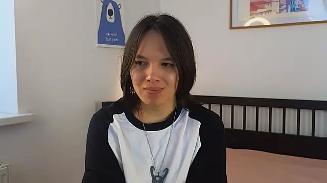 CamelliaDuford online show from 09/10/25, 06:13