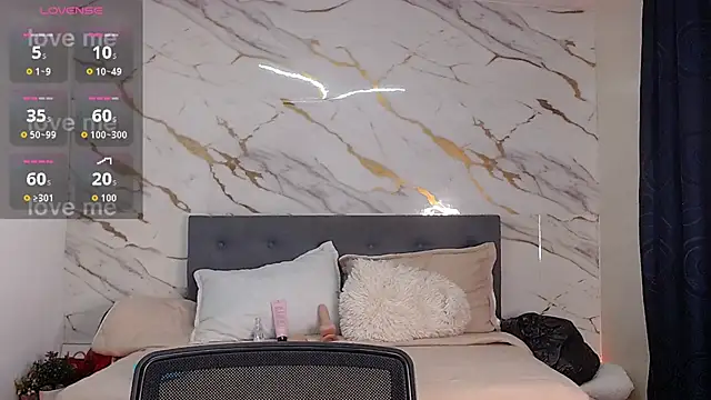 naomi s online show from 06/04/26, 01:28