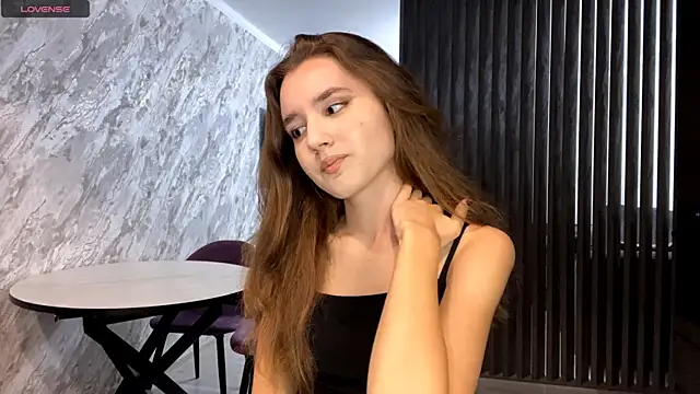 Anna Dominator online show from 10/14/25, 05:36