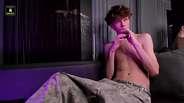 Snapshot of Kevin_Garsia chatting on 11/19/25, 08:09 Kevin Garsia online show from 11/19/25, 08:09