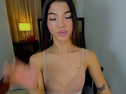 Snapshot of CassieSommereux chatting on 06/09/26, 09:37 CassieSommereux online show from 06/09/26, 09:37