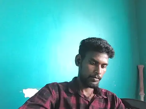 Snapshot of Tamilgud23 chatting on 10/03/25, 09:28 Tamilgud23 online show from 10/03/25, 09:28