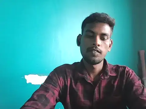 Snapshot of Tamilgud23 chatting on 10/23/25, 08:35 Tamilgud23 online show from 10/23/25, 08:35