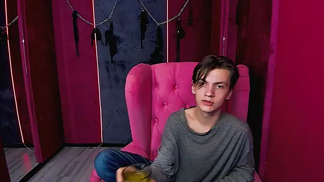 OttoWilliams online show from 10/06/25, 08:50