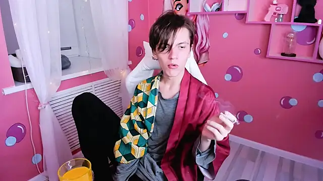 OttoWilliams online show from 10/28/25, 09:17