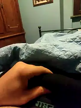 Snapshot of __Mike___ chatting on 10/01/25, 01:55   Mike    online show from 10/01/25, 01:55