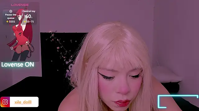 Xilee doll online show from 11/27/25, 08:44