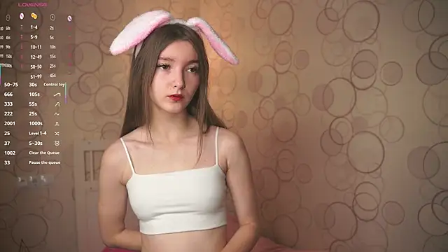 Snapshot of DongMolt chatting on 11/24/25, 11:37 DongMolt online show from 11/24/25, 11:37