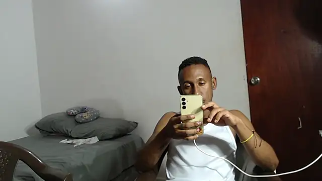 MichellSexxx online show from 11/30/25, 09:52