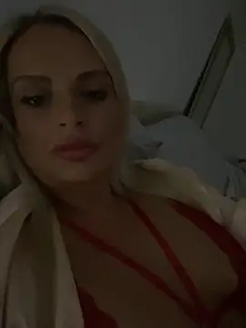 Seductive-SkyeXXX online show from 10/09/25, 09:57