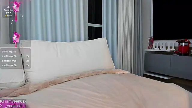 Snapshot of _veenus chatting on 01/20/25, 02:22 veenus online show from 01/20/25, 02:22