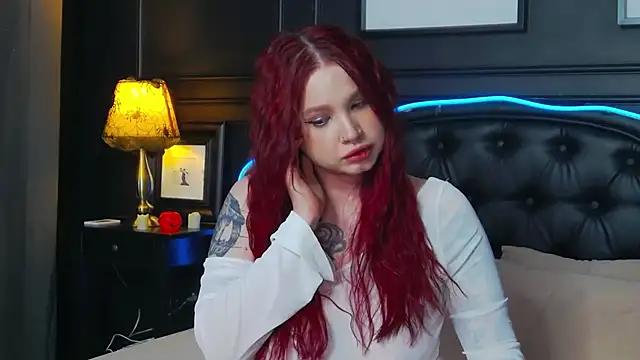 VeronicaLine online show from 10/30/25, 05:09