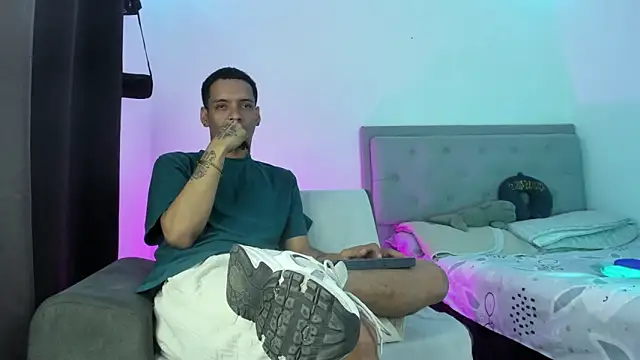 twinkDuohot online show from 06/15/26, 07:38