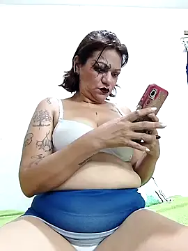 Massiel 77 online show from 10/27/25, 02:10