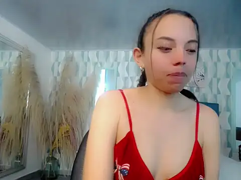 Perla vonrose online show from 09/12/25, 12:05