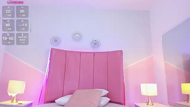  mia foxx online show from 10/01/25, 07:42