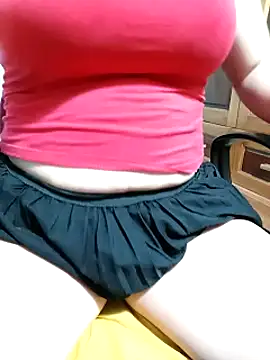 Snapshot of Tasu774 chatting on 09/13/25, 11:10 Tasu774 online show from 09/13/25, 11:10