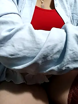 Snapshot of Tasu774 chatting on 11/03/25, 10:49 Tasu774 online show from 11/03/25, 10:49