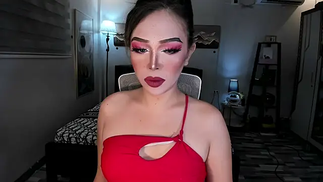 Snapshot of Lavinia_NastyGoddess chatting on 11/15/25, 07:10 Lavinia NastyGoddess online show from 11/15/25, 07:10