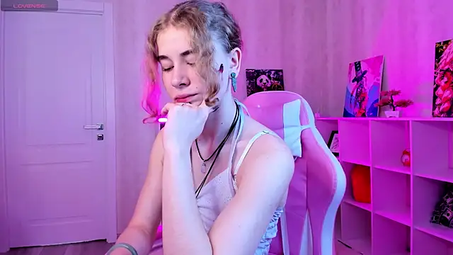 sunn shine online show from 09/17/25, 09:00