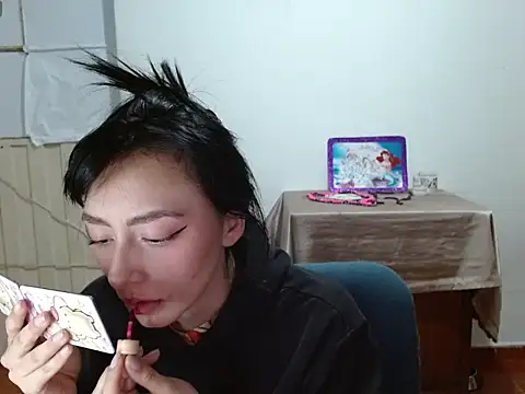 paola    online show from 09/09/25, 05:07