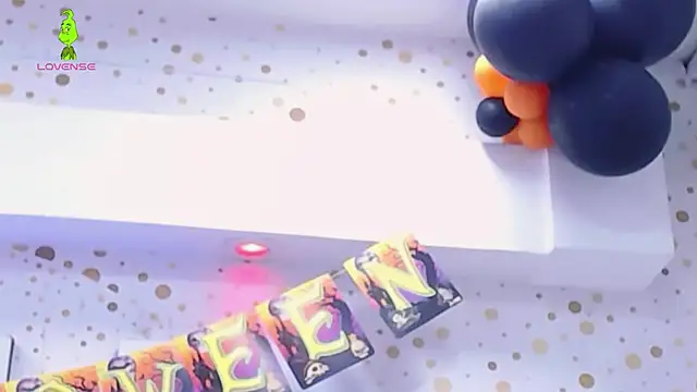 ArianaSantana online show from 11/04/25, 12:48