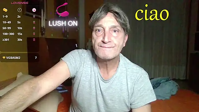 lattediyak online show from 10/28/25, 12:58