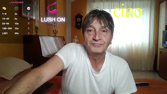 lattediyak online show from 10/30/25, 01:12