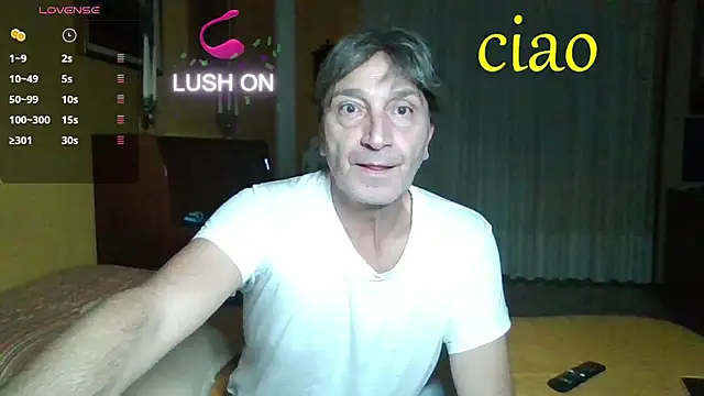 lattediyak online show from 11/19/25, 12:43