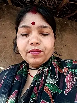 Snapshot of Rashili_jaan chatting on 01/12/26, 03:45 Rashili jaan online show from 01/12/26, 03:45