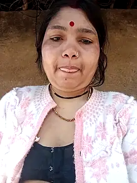 Snapshot of Rashili_jaan chatting on 02/07/26, 03:21 Rashili jaan online show from 02/07/26, 03:21
