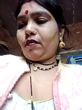 Snapshot of Rashili_jaan chatting on 02/15/26, 09:00 Rashili jaan online show from 02/15/26, 09:00