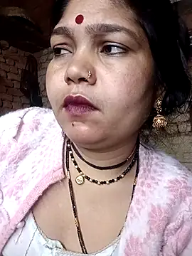 Snapshot of Rashili_jaan chatting on 02/28/26, 12:33 Rashili jaan online show from 02/28/26, 12:33