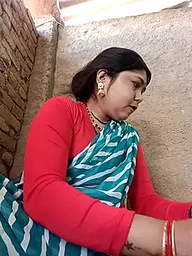 Snapshot of Rashili_jaan chatting on 03/05/26, 03:13 Rashili jaan online show from 03/05/26, 03:13