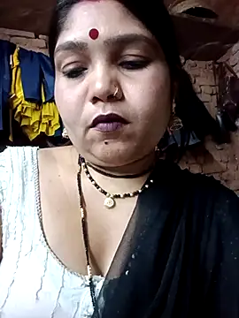 Snapshot of Rashili_jaan chatting on 03/08/26, 02:32 Rashili jaan online show from 03/08/26, 02:32