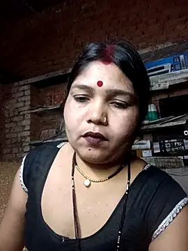 Snapshot of Rashili_jaan chatting on 03/27/26, 03:01 Rashili jaan online show from 03/27/26, 03:01
