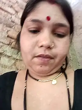 Snapshot of Rashili_jaan chatting on 03/28/26, 03:06 Rashili jaan online show from 03/28/26, 03:06