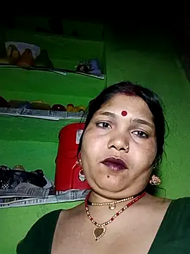 Snapshot of Rashili_jaan chatting on 04/06/26, 03:13 Rashili jaan online show from 04/06/26, 03:13