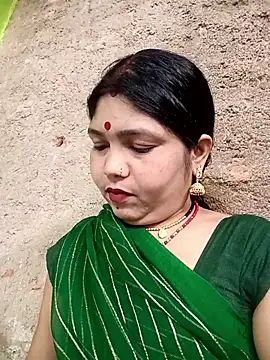 Snapshot of Rashili_jaan chatting on 04/09/26, 09:47 Rashili jaan online show from 04/09/26, 09:47