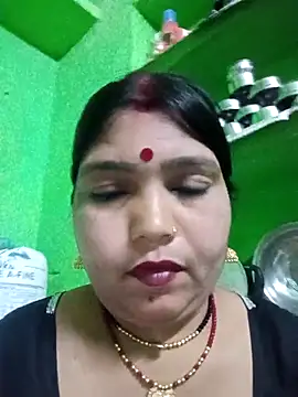 Snapshot of Rashili_jaan chatting on 04/15/26, 04:25 Rashili jaan online show from 04/15/26, 04:25