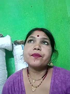 Snapshot of Rashili_jaan chatting on 04/26/26, 02:37 Rashili jaan online show from 04/26/26, 02:37