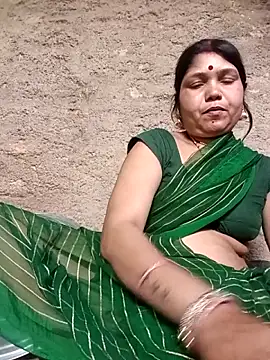 Snapshot of Rashili_jaan chatting on 05/01/26, 03:00 Rashili jaan online show from 05/01/26, 03:00