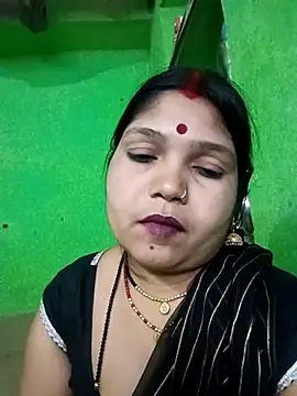 Snapshot of Rashili_jaan chatting on 05/06/26, 04:12 Rashili jaan online show from 05/06/26, 04:12