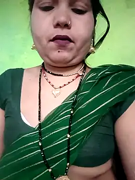 Snapshot of Rashili_jaan chatting on 05/07/26, 11:48 Rashili jaan online show from 05/07/26, 11:48