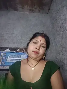 Snapshot of Rashili_jaan chatting on 05/13/26, 02:47 Rashili jaan online show from 05/13/26, 02:47