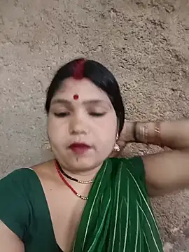 Snapshot of Rashili_jaan chatting on 05/20/26, 12:11 Rashili jaan online show from 05/20/26, 12:11